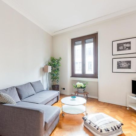 Spacious And Brilliant Apartment In Duomo By Easylife Milan Luaran gambar