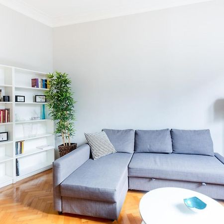 Spacious And Brilliant Apartment In Duomo By Easylife Milan Luaran gambar