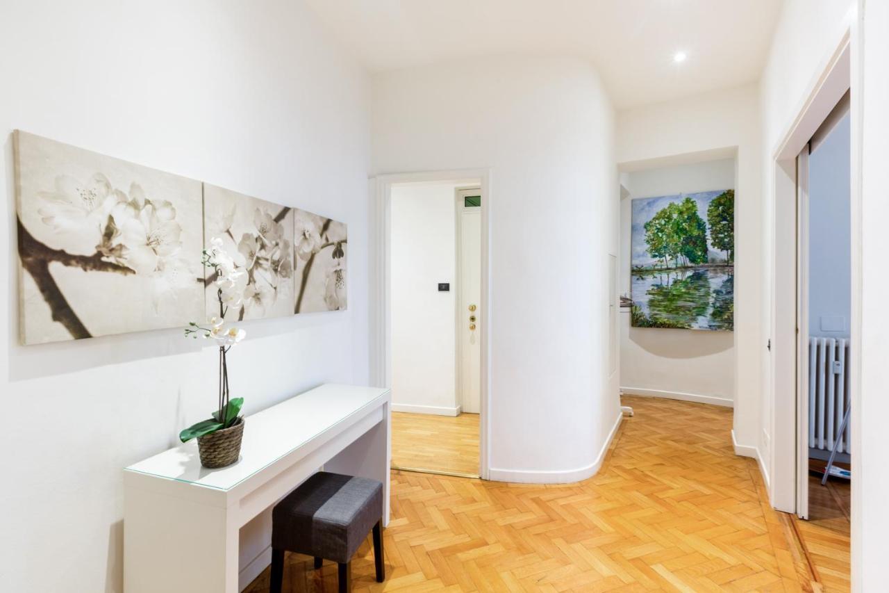 Spacious And Brilliant Apartment In Duomo By Easylife Milan Luaran gambar